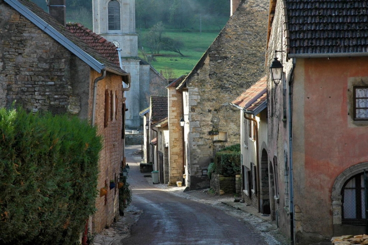 LE VILLAGE - Chariez