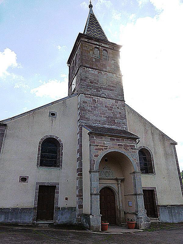 L'entrée de l'église - Corravillers