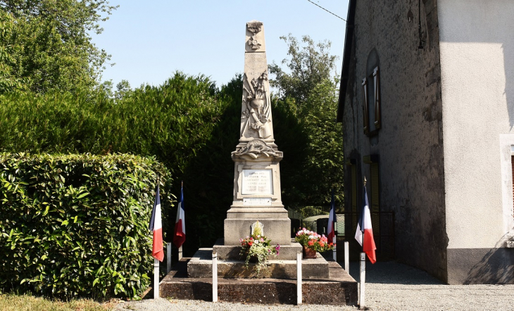 Monument-aux-Morts - La Basse-Vaivre