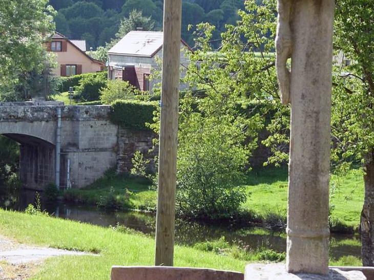 Au bord de la rivière - La Proiselière-et-Langle