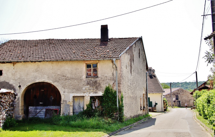 La Commune - Magny-lès-Jussey