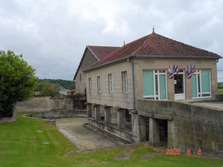 Mairie-Lavoir - Mailleroncourt-Saint-Pancras