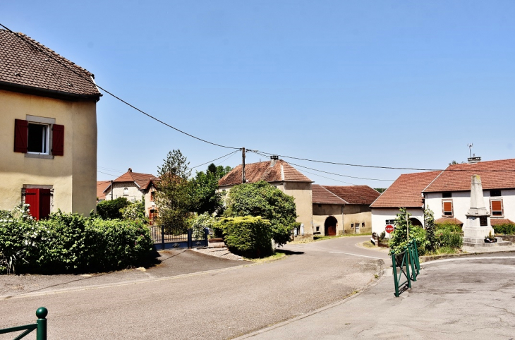 La Commune - Melincourt
