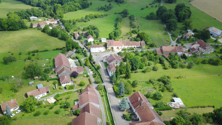 Vue du centre - Molay