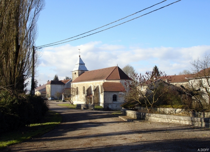 Eglise de Montcourt