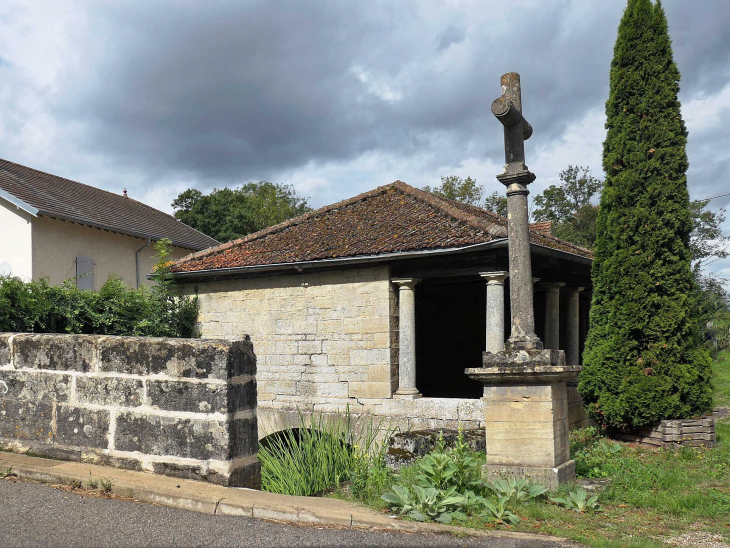 Le lavoir nord - Oyrières