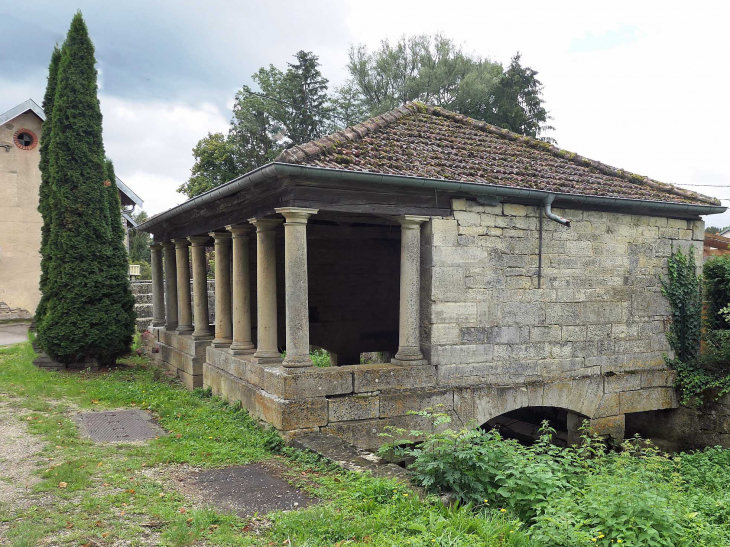 Le lavoir nord - Oyrières