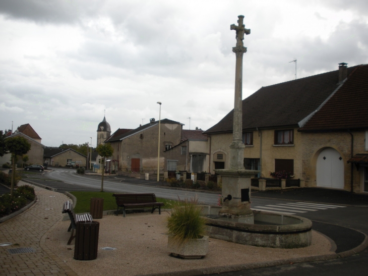 Autre fontaine - Polaincourt-et-Clairefontaine