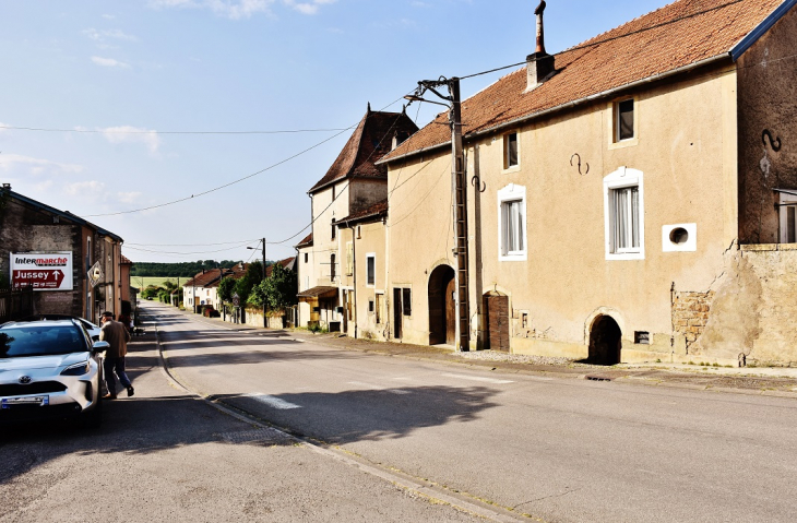 La Commune - Raincourt