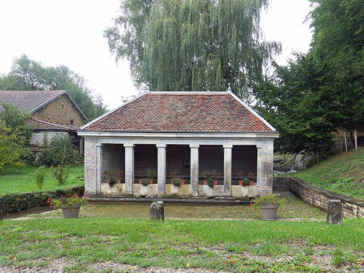 Le lavoir - Ruhans