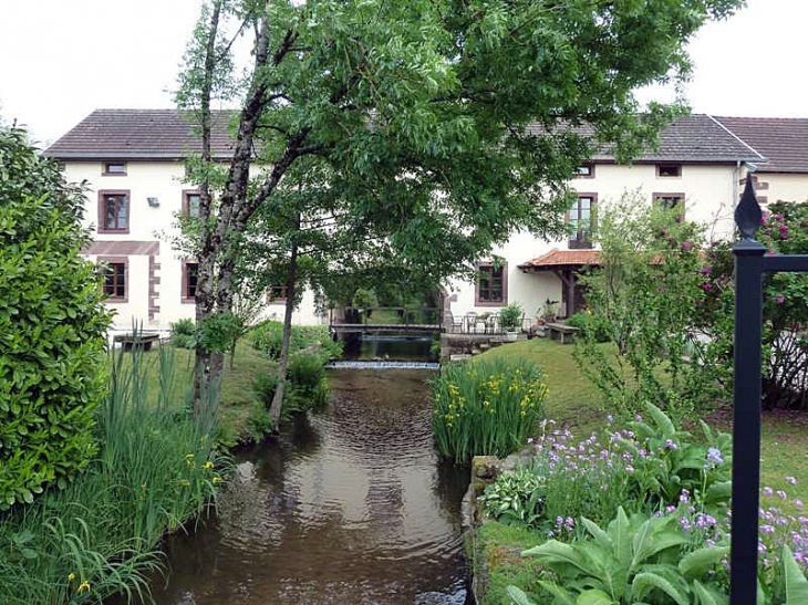 Moulin rénové - Saint-Loup-sur-Semouse