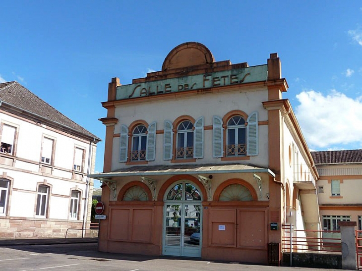 La salle des fêtes - Saint-Loup-sur-Semouse