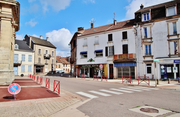 La Commune - Saint-Loup-sur-Semouse