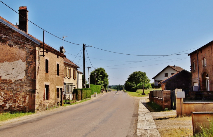 La Commune - Sainte-Marie-en-Chaux