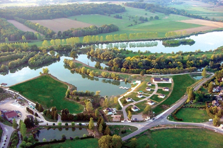 La marina loisirs Saone Valley à Traves