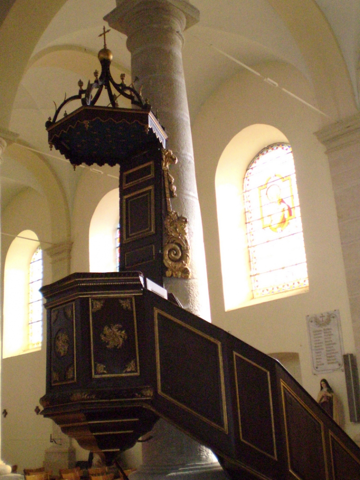 EGLISE - INTERIEUR - Vellexon-Queutrey-et-Vaudey