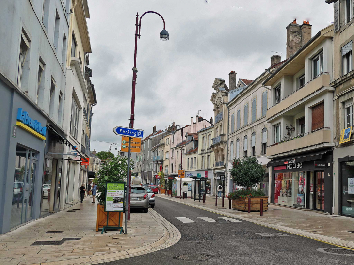 Centre ville : rue Paul Morel - Vesoul