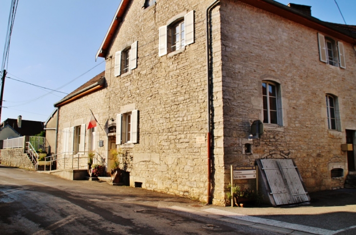 La Mairie - Aiglepierre