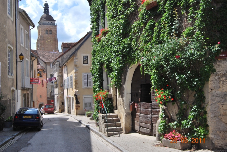 Rue de Bourgogne - Arbois