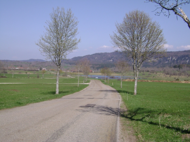 Porte d'entrée du village - Arsure-Arsurette