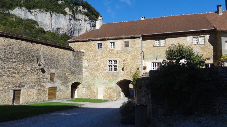 Les logis - Baume-les-Messieurs