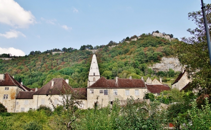 Le Village - Baume-les-Messieurs