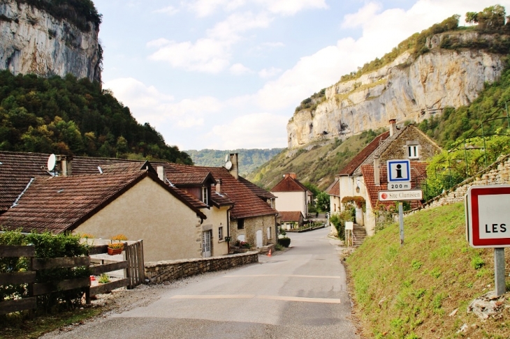 Le Village - Baume-les-Messieurs