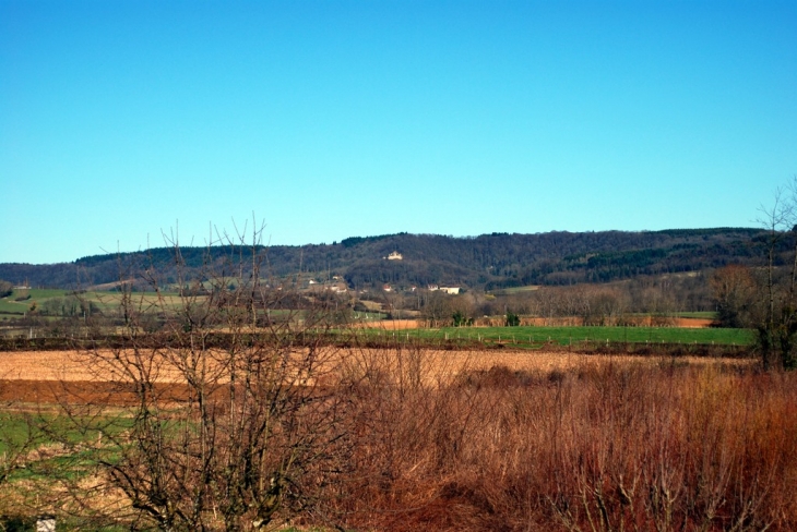 Village et rivière - Bréry