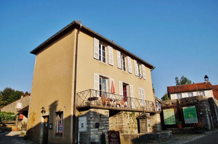 La Mairie - Château-Chalon