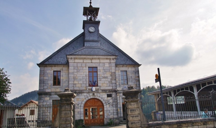 La Mairie - Chaux-des-Crotenay