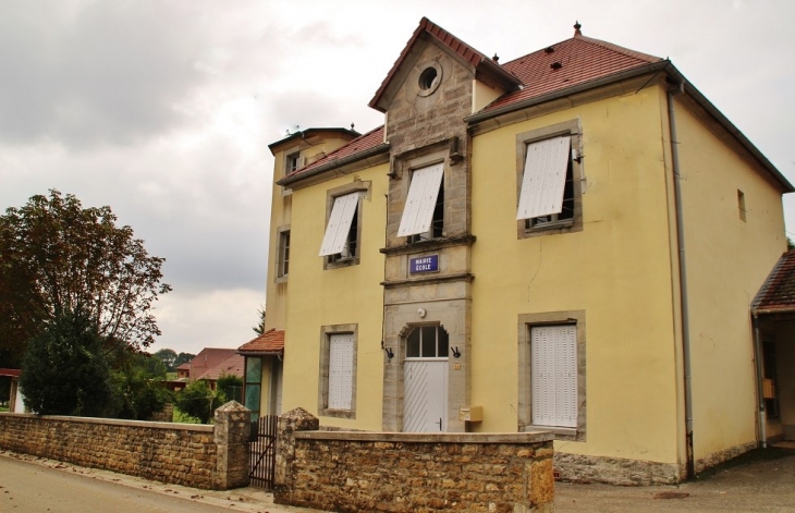 La Mairie - Chilly-sur-Salins