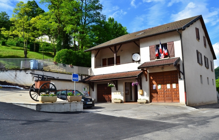 La Mairie - Condes