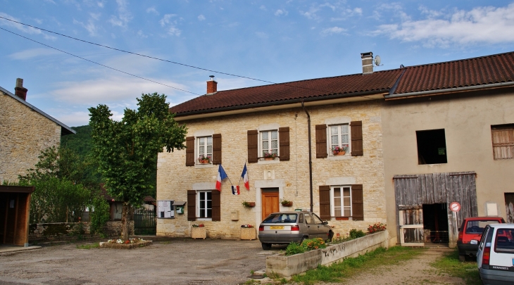 La Mairie - Cornod