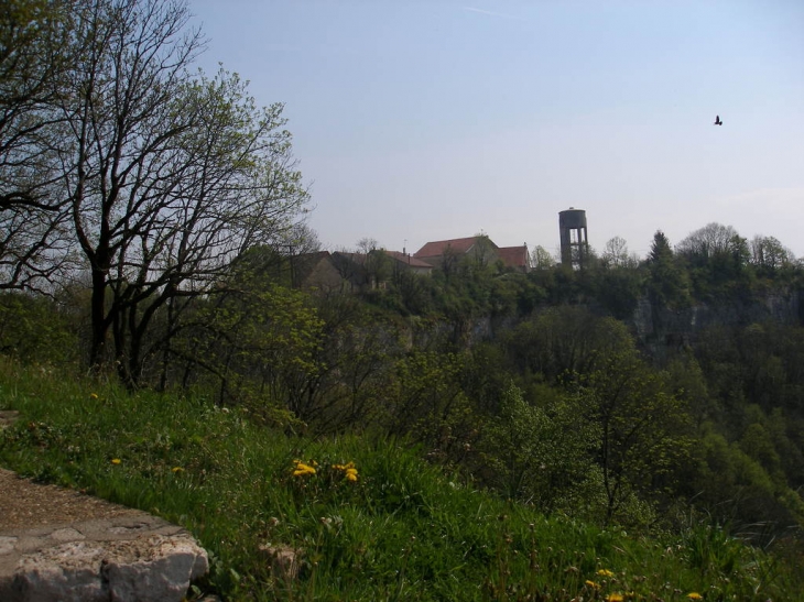 La Tournelle vue du belvédère - Granges-sur-Baume