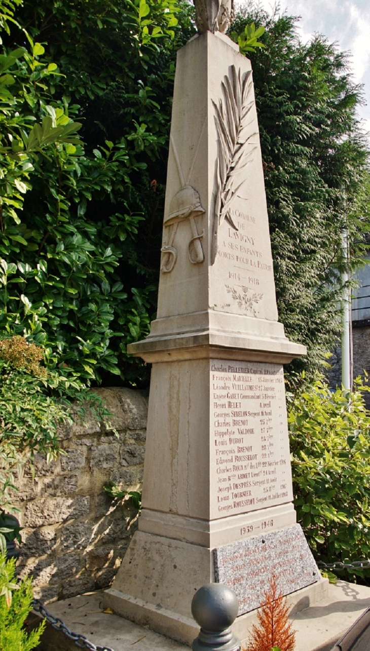 Monument-aux-Morts - Lavigny