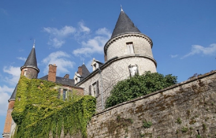 Le Château - Lavigny