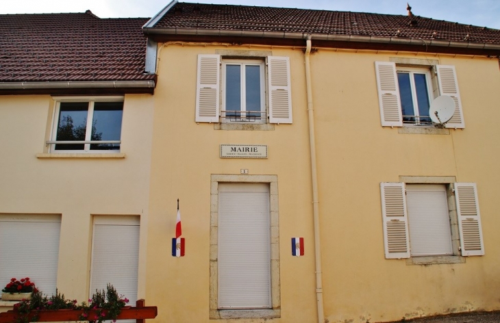 La Mairie - Le Frasnois