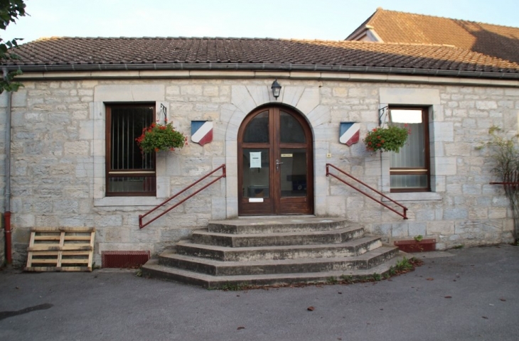 La Mairie - Marigny