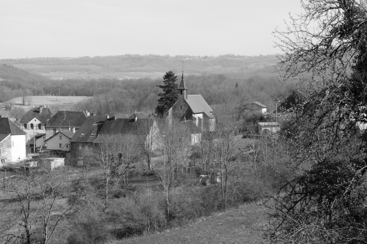 Village Monay 39 ( jura)