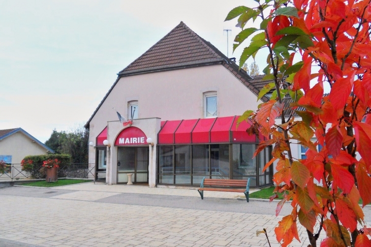 Mairie de Monnières.Jura.