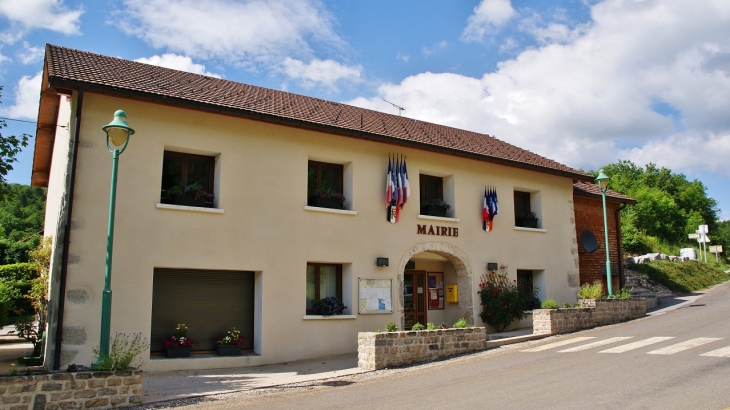 La Mairie - Montcusel