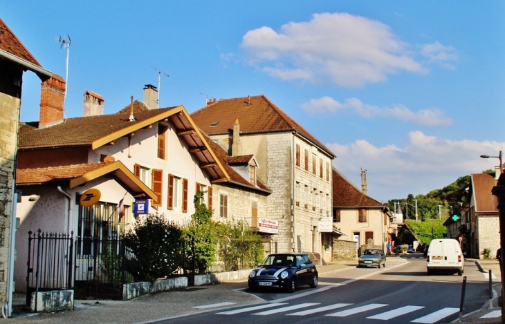 Le Village - Mouchard