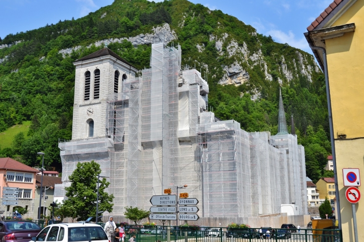 =Cathédrale St Pierre-St Paul-St André - Saint-Claude