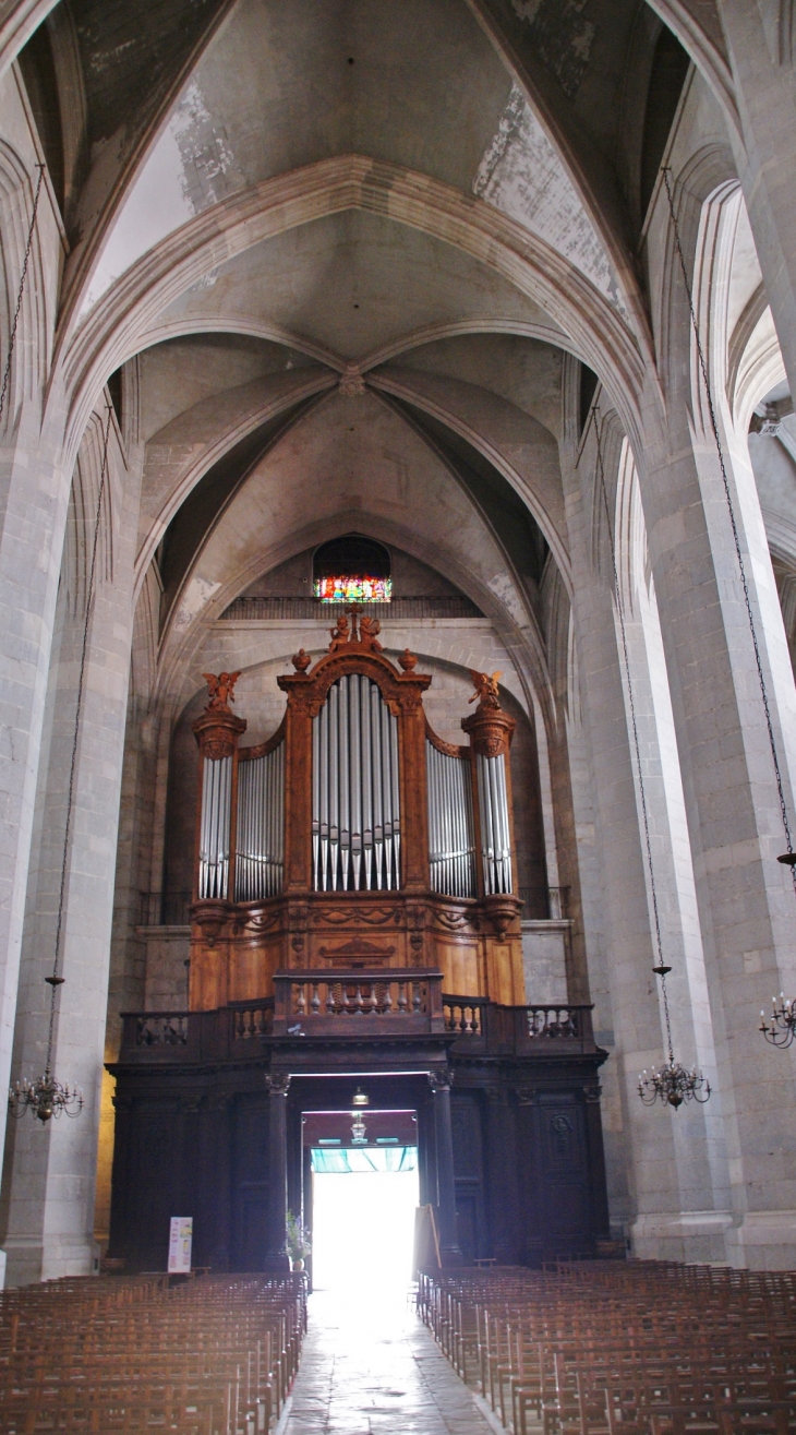 =Cathédrale St Pierre-St Paul-St André - Saint-Claude