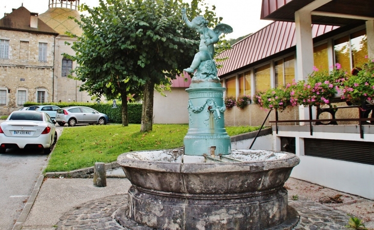 Fontaine - Salins-les-Bains