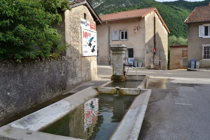 Fontaine - Thoirette