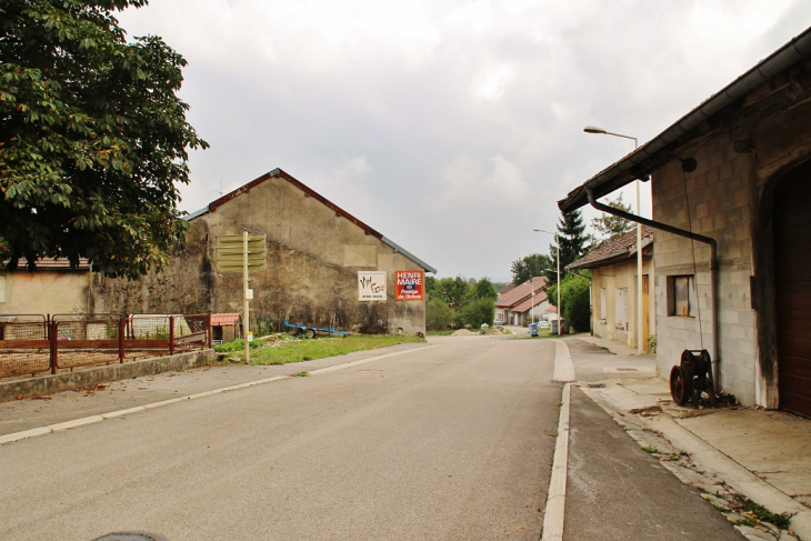 La Commune - Valempoulières