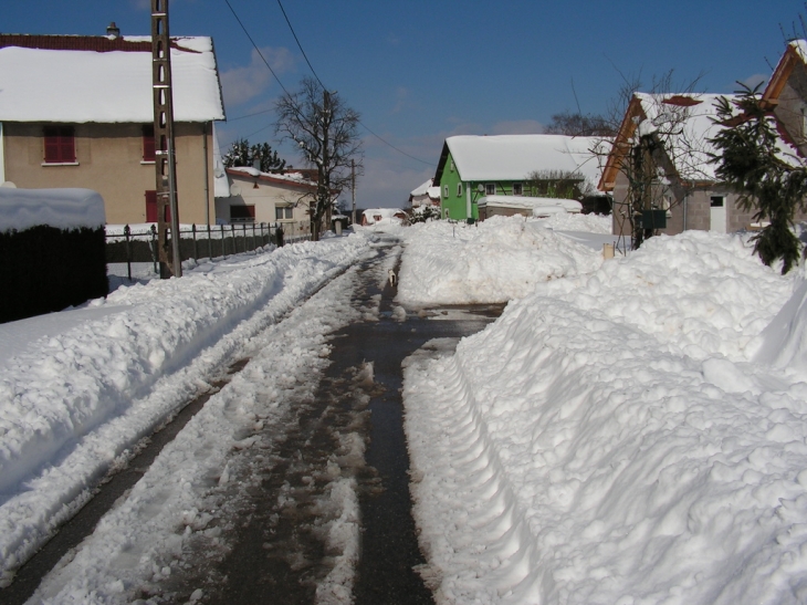 La rue du château d'eau - Lepuix-Neuf