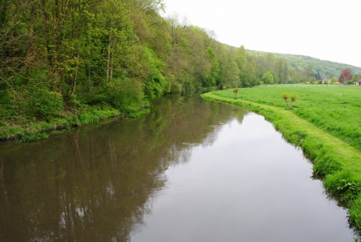 L'Iton. Rivière dernier affluent de la rive gauche de l'Eure. - Amfreville-sur-Iton