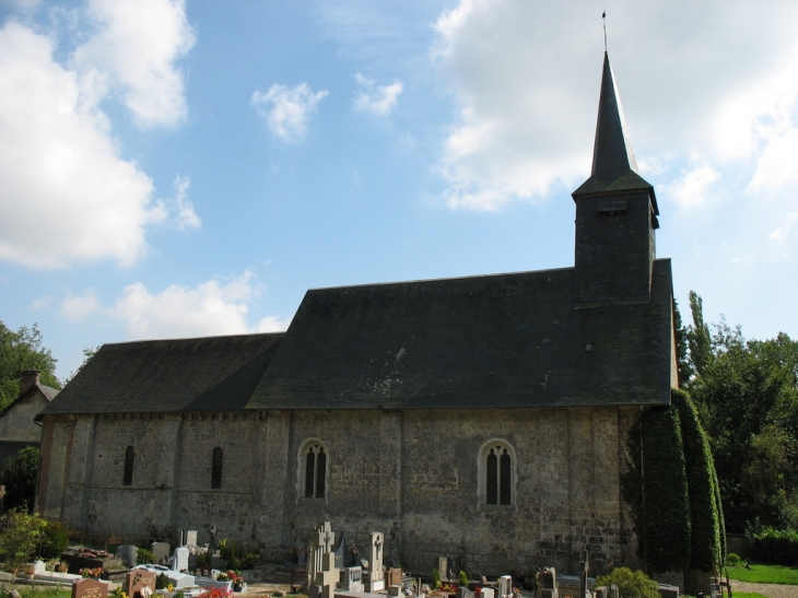 Côté nord de l'église - Bailleul-la-Vallée